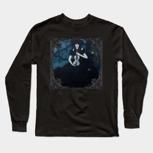 Beautiful Gothic Girl with Violin Art Long Sleeve T-Shirt